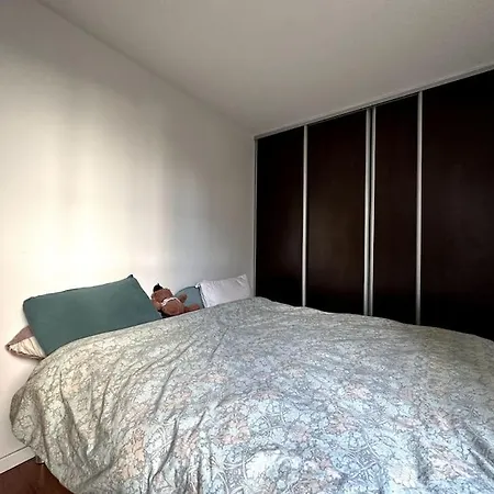 Lumineux Avec Balcon * Levallois-Perret