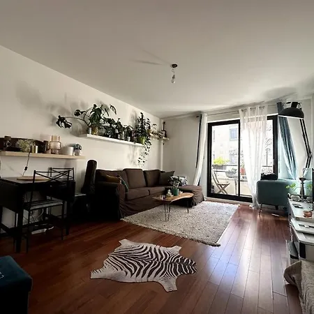 Apartment Lumineux Avec Balcon